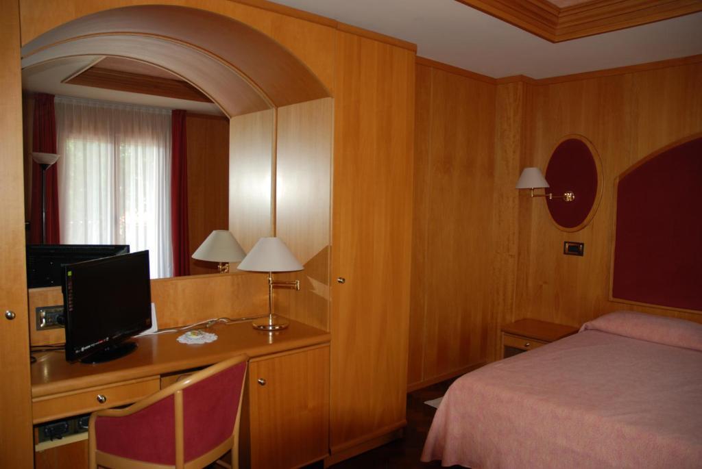 Al Giardino Hotel Fanna Szoba fotó
