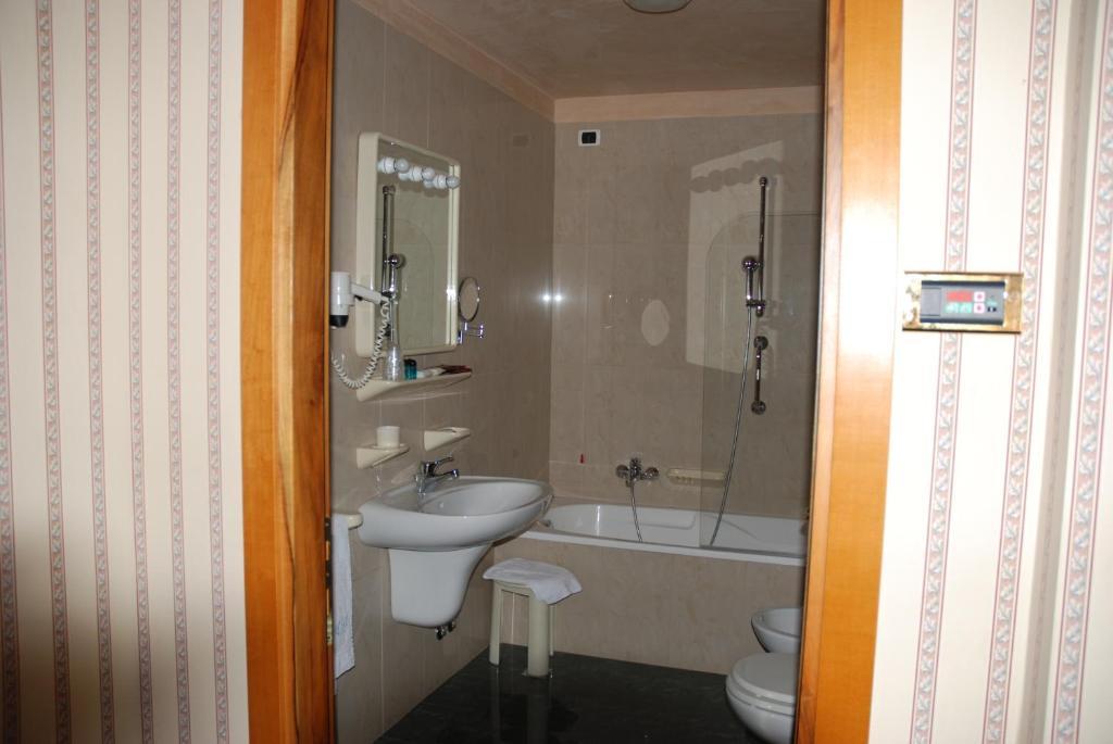 Al Giardino Hotel Fanna Kültér fotó